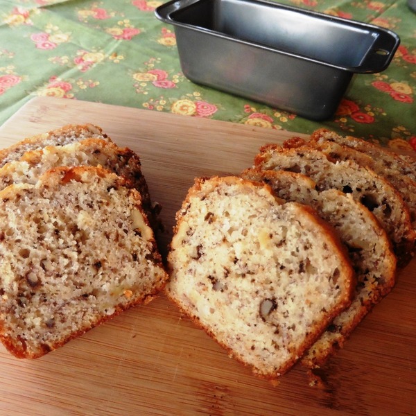 Buttermilk Banana Bread Recipe by Lynne