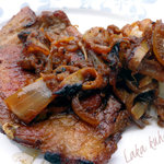 Pork chops with apples and onions