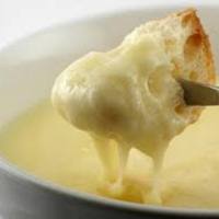 Mitch's Cheese Fondue