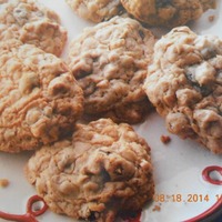 Easy Cake Mix Oatmeal Craisin Cookies