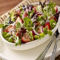 Strawberry-Pecan Salad