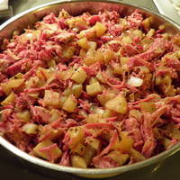 Las Vegas Recipe Guru Summerlin Corn Beef with Roasted Onions and Potatoes