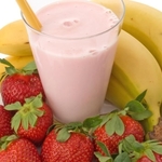 Bethany's Best Banana Strawberry Smoothie